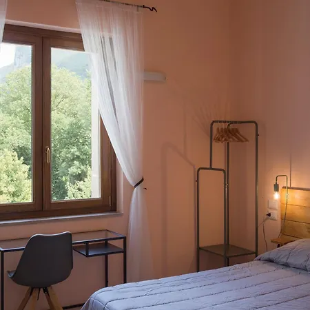 Djenga - Rock 'n 3* Genga (Ancona)